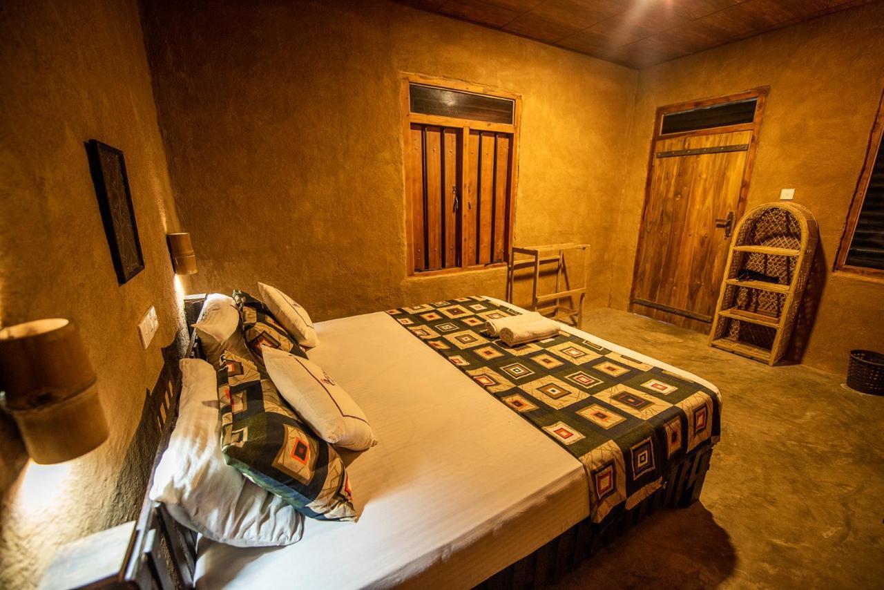 Private Organic House Bed & Breakfast Udawalawe Ngoại thất bức ảnh